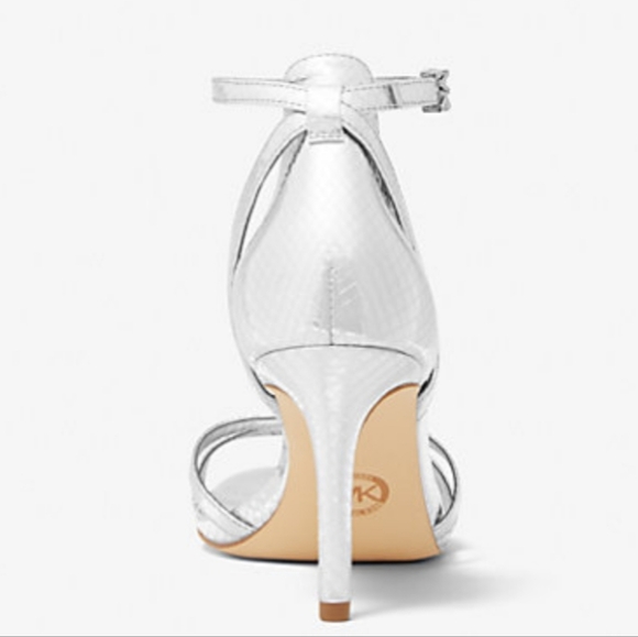 NWOT MICHAEL Michael Kors Kimberly Snake Embossed Leather Sandal in Size 7.5 - Picture 2 of 10